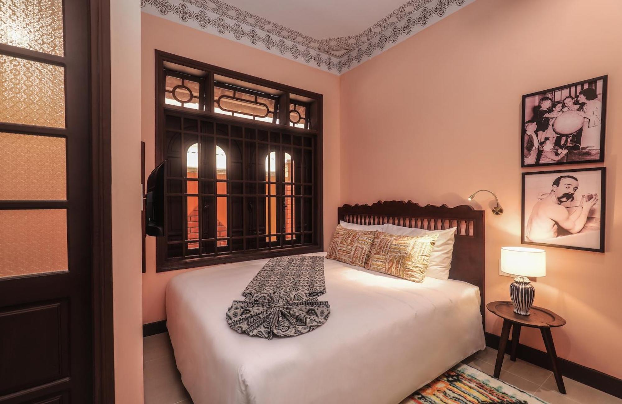The Mansion Hoi An By Minova Bed & Breakfast Exterior photo