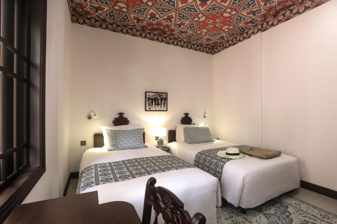 The Mansion Hoi An By Minova Bed & Breakfast Exterior photo